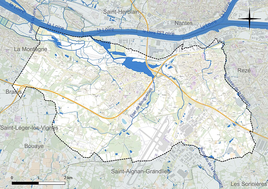 Abris de piscine Bouguenais