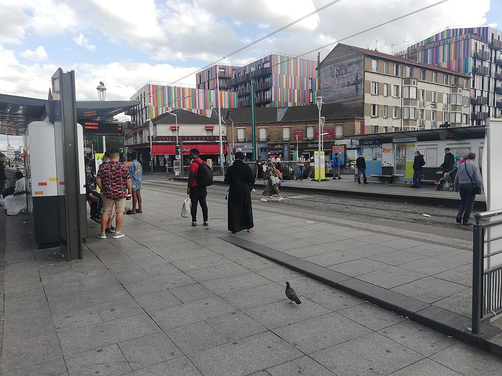 Abris de piscine La Courneuve